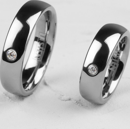 Купить кольцо Tisten из титан-вольфрама (тистена) R-TS-005 с фианитом оптом от 1 300 руб.
