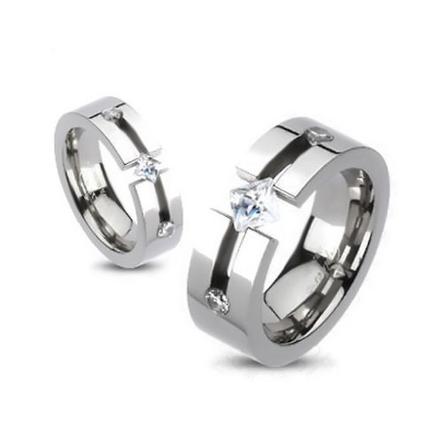 Купить кольцо из титана Spikes R-TM-3110 с фианитами оптом от 620 руб.