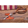 Купить мужской кулон на кожаном шнурке Everiot NLP-DL-2059 в форме стрелы оптом от 670 руб.