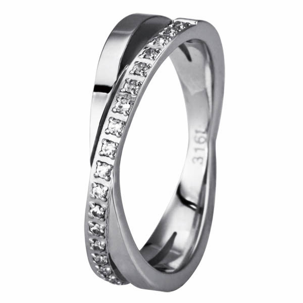 Купить кольцо из стали Everiot AAB-325GRSS с россыпью фианитов оптом от 1 930 руб.
