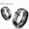 Купить кольцо из титана Spikes R-TM-3034 для пар, с черной полосой оптом от 660 руб.
