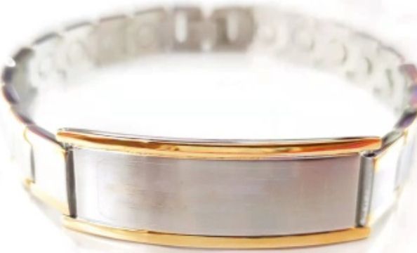 Купить магнитный браслет мужской Magnetana KBM-220817 c пластиной под гравировку из нержавеющей стали оптом от 1 800 руб.