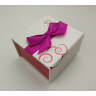 Подарочная коробка FB-110 6,4х6,4 с розовой лентой