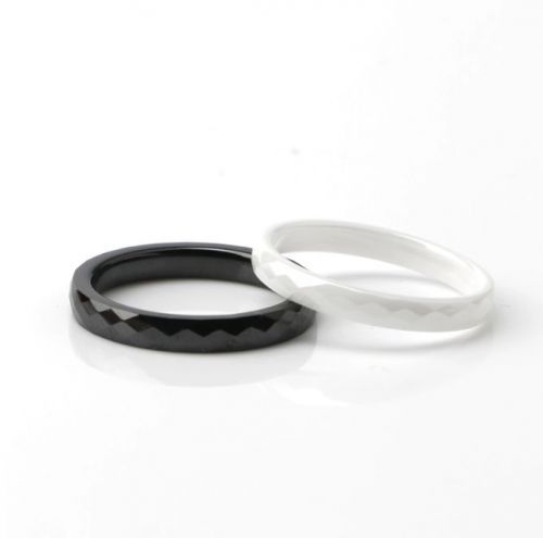 Купить черное кольцо из керамики Everiot RCM-0003, граненое, парное оптом от 750 руб.