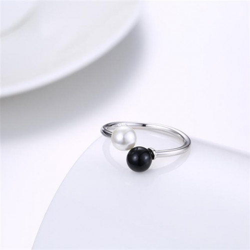 Купить незамкнутое кольцо Everiot RA-XP-14211 с черным искусственным жемчугом, регулируемое оптом от 550 руб.